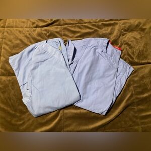 Set of 2 blue scrubs,size medium,Cherokee and wonder wink brand, lots of pockets